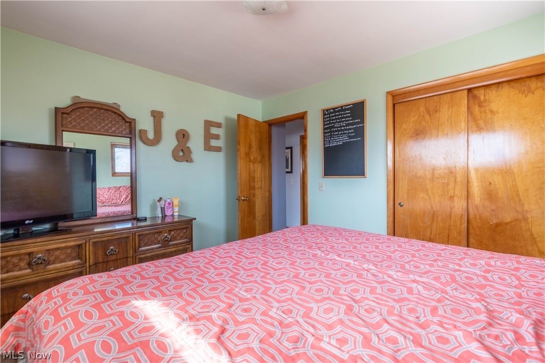 7031 Rolling Ridge Road Northeast North Canton, OH 44721 - Photo 19 of 35 Gallery Image 19