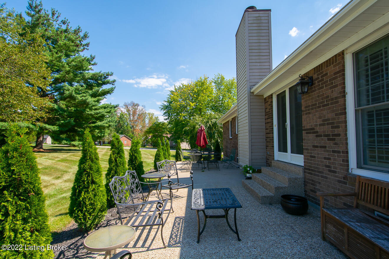12129 Maplewood Road Goshen, KY 40026 - Photo 42 of 54 Patio
