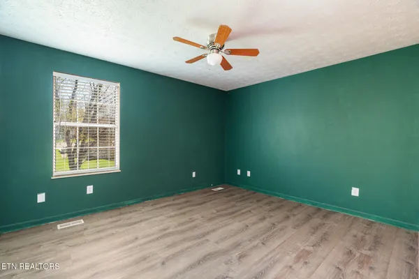 $374,900 | 7536 Inverrary Circle, Knoxville, TN 37918