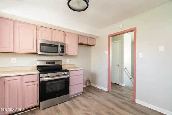 $374,900 | 7536 Inverrary Circle, Knoxville, TN 37918