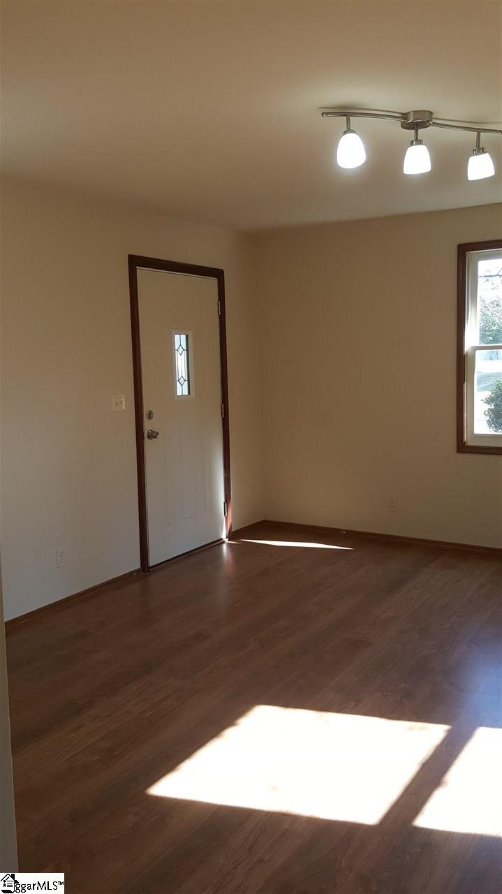 405 Lindberg Street Slater, SC 29683 - Photo 11 of 36 Gallery Image 11