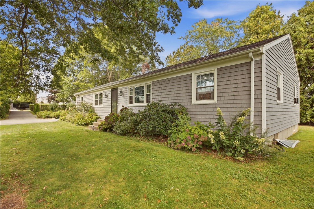 590 Turner Road Middletown, RI 02842 - Photo 1 of 12 Gallery Image 1