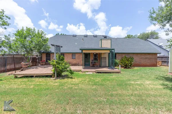 $309,900 | 809 Chanticleers Lane, Abilene, TX 79602