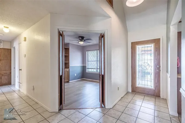 $309,900 | 809 Chanticleers Lane, Abilene, TX 79602