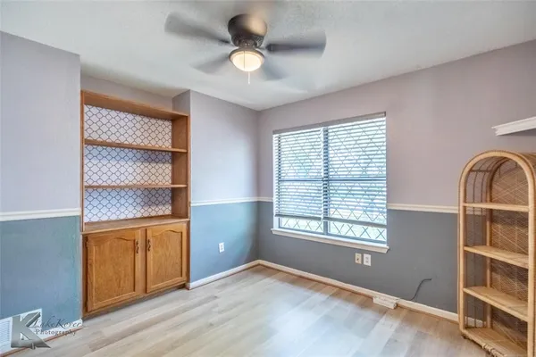 $309,900 | 809 Chanticleers Lane, Abilene, TX 79602