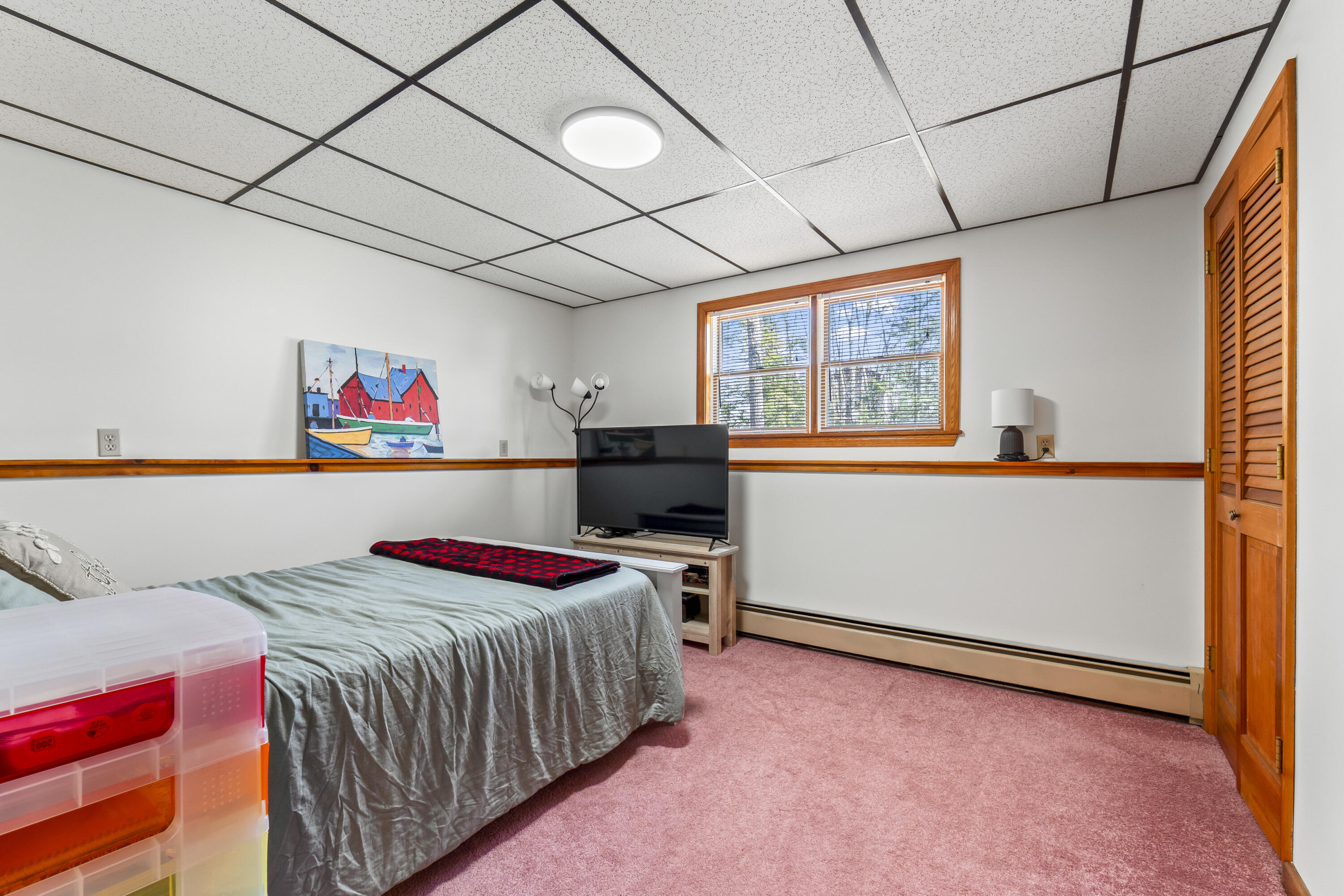 1072 Middle Road Woolwich, ME 04579 - Photo 39 of 55 Basement bedroom