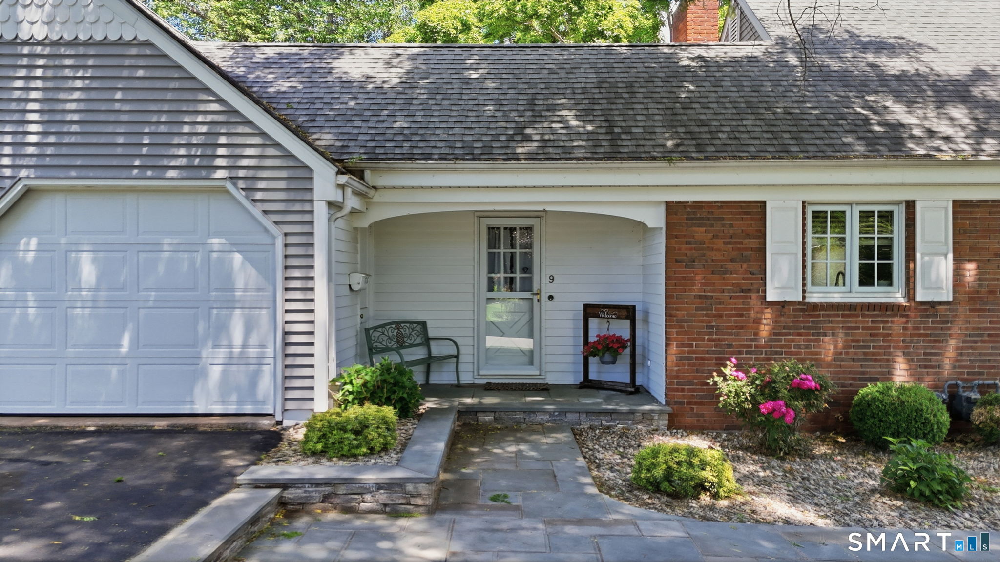 9 Pondside Drive Wethersfield, CT 06109 - Photo 4 of 40