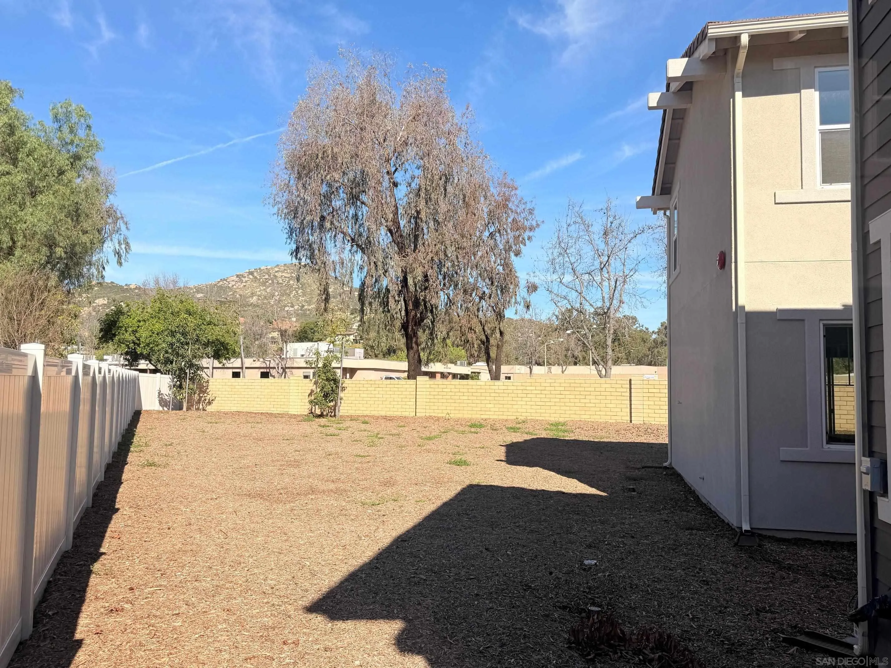 13780 Holly Oak Way Poway, CA 92064 - Photo 7 of 10 a view of a backyard of the house