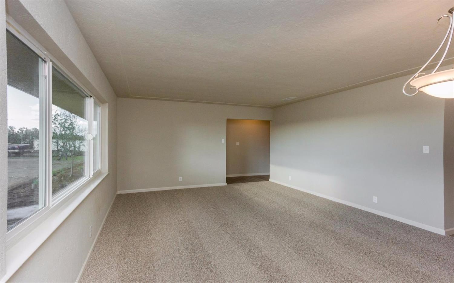 1088 North Del Rey Avenue Sanger, CA 93657 - Photo 10 of 10 Gallery Image 10