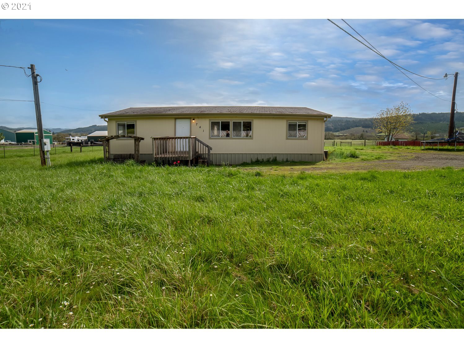 741 Eagle Valley Road Oakland, OR 97462 - Photo 1 of 32 Gallery Image 1