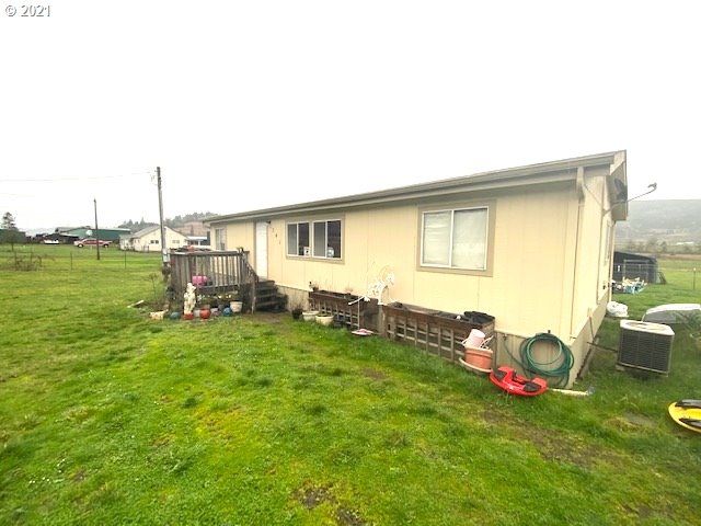 741 Eagle Valley Road Oakland, OR 97462 - Photo 2 of 32 Gallery Image 2
