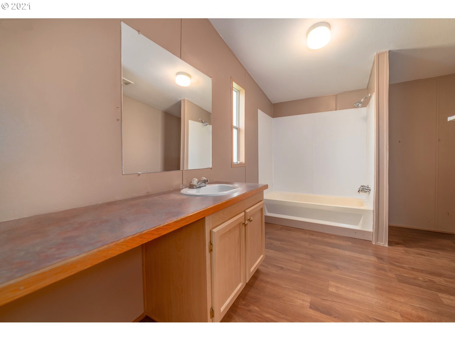 741 Eagle Valley Road Oakland, OR 97462 - Photo 12 of 32 Gallery Image 12