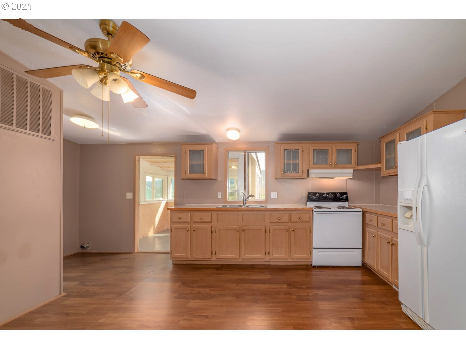 741 Eagle Valley Road Oakland, OR 97462 - Photo 6 of 32 Gallery Image 6