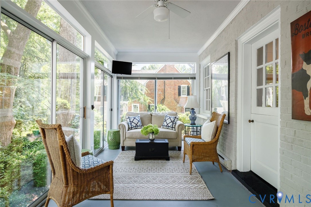 17 Bridgeway Road Richmond, VA 23226 - Photo 27 of 38 Delightful Sunroom with walls of glass