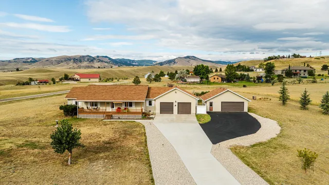 $635,000 | 63 Langdon Road, Buffalo, WY 82834