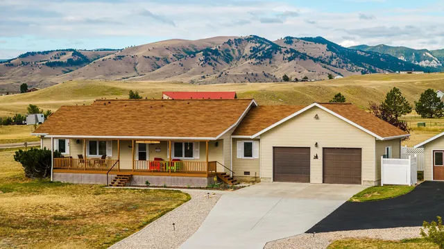 $635,000 | 63 Langdon Road, Buffalo, WY 82834