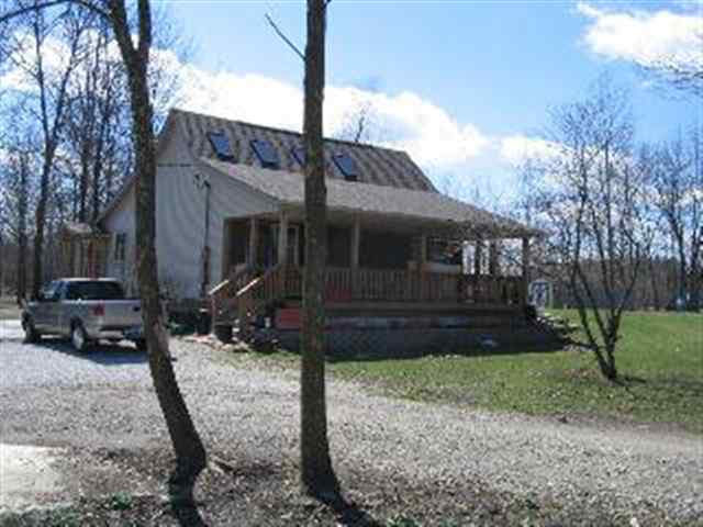 5277 Section Road Ottawa Lake, MI 49267 - Photo 2 of 12 860829-1.JPG