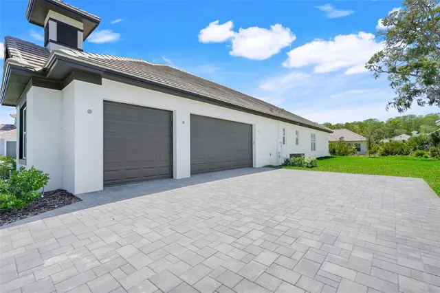 $950,000 | 138 New Leatherwood Drive, Palm Coast, FL 32137