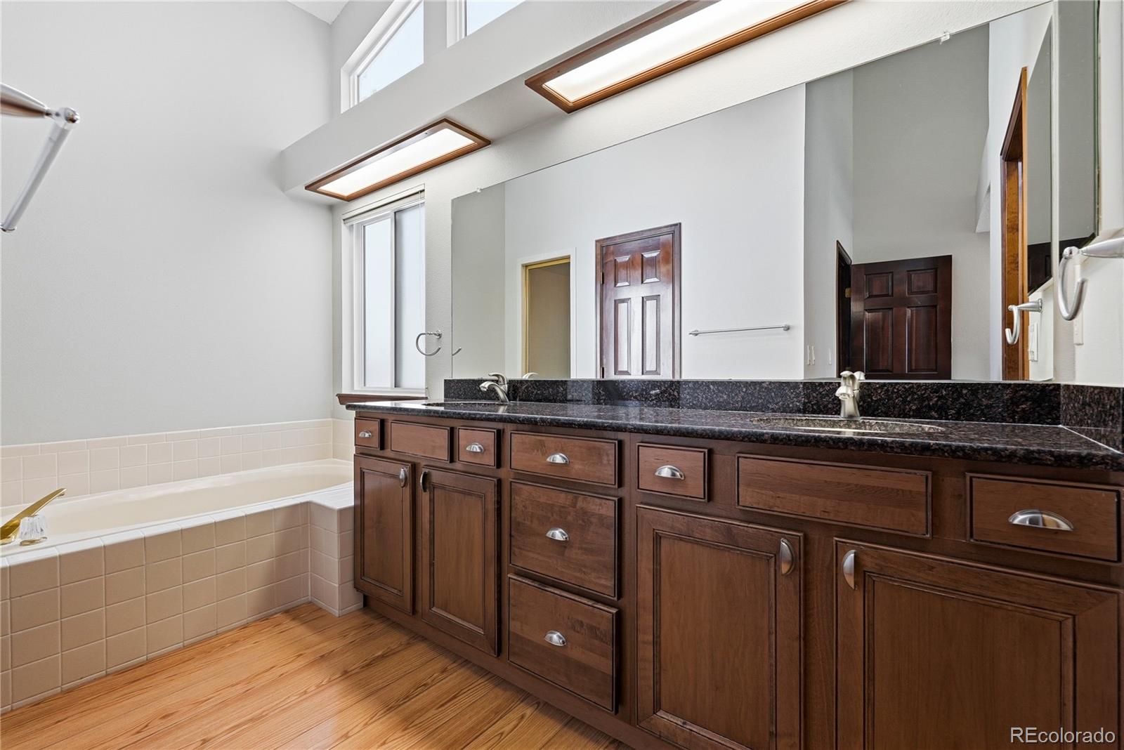 31 Sutherland Court Highlands Ranch, CO 80130 - Photo 15 of 50 Gallery Image 15