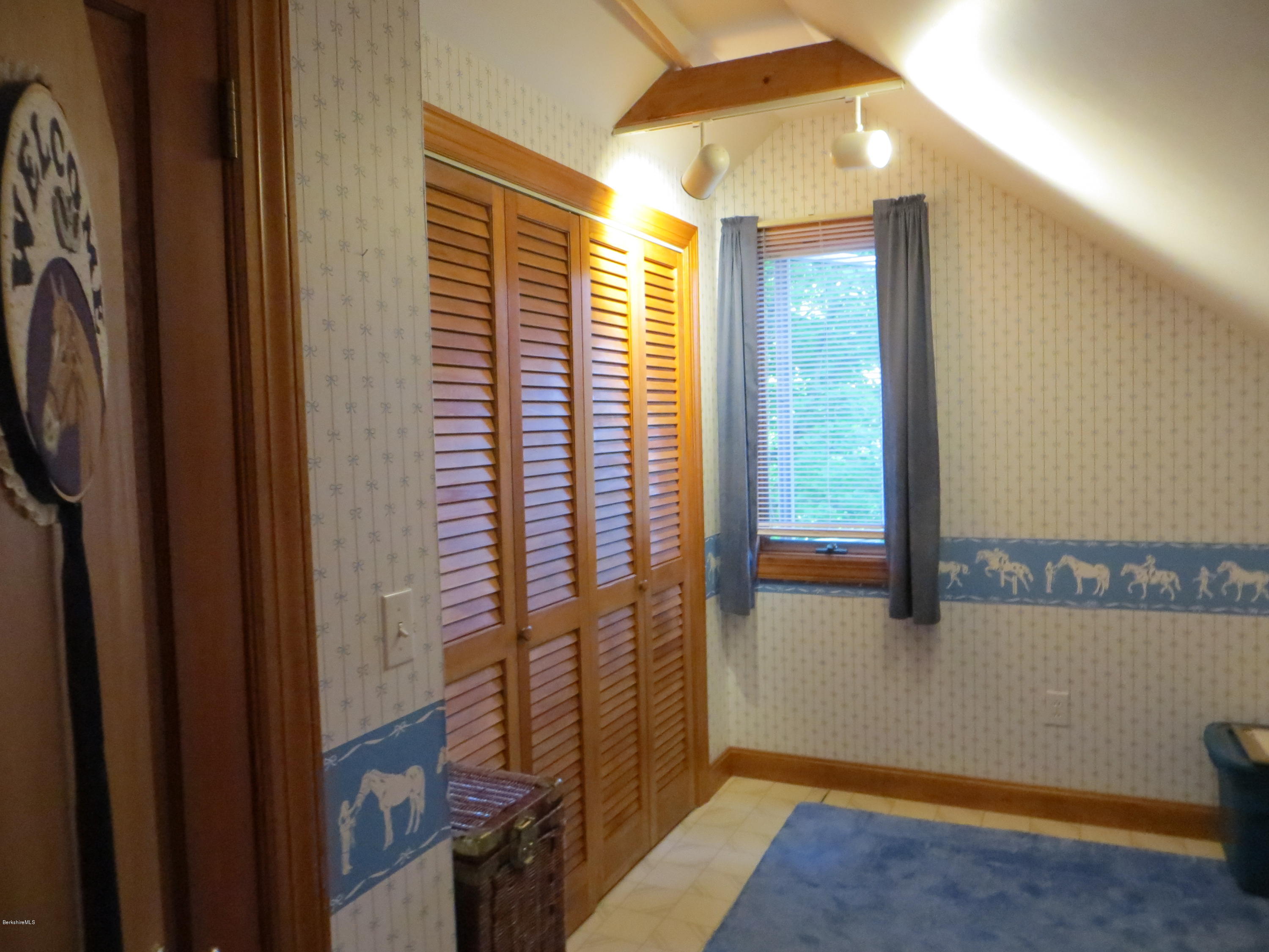 1148 North Hoosac Road Williamstown, MA 01267 - Photo 23 of 30 BR3.7