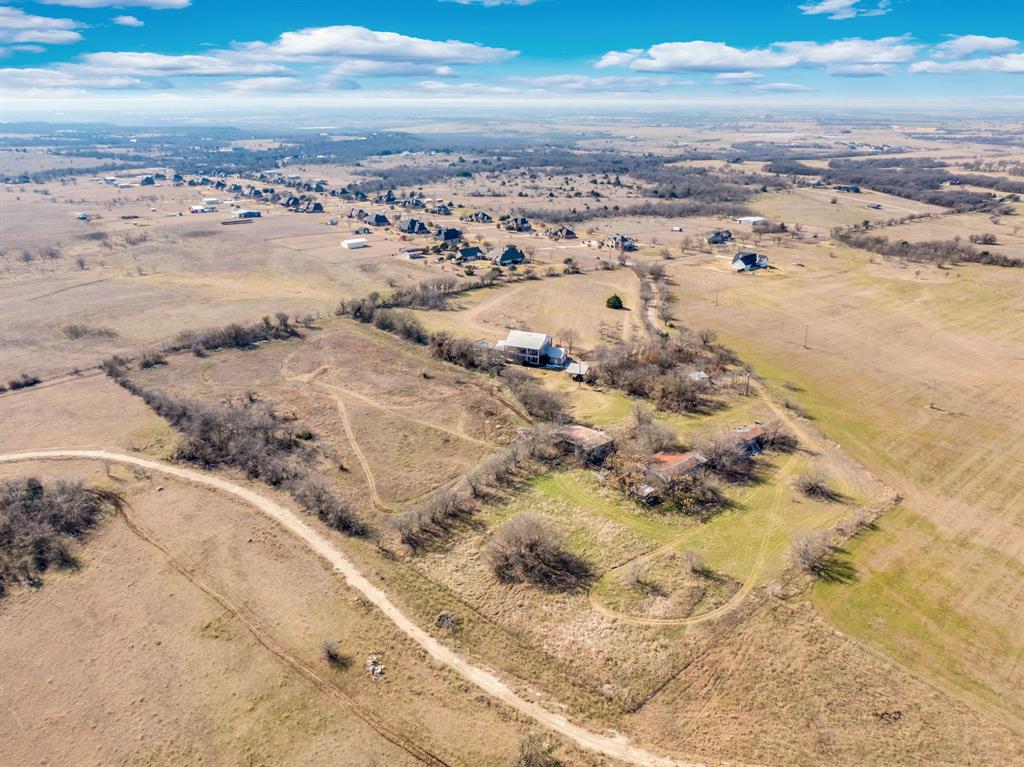 10400 Baucum Road Midlothian, TX 76065 - Photo 16 of 17 a view of city and ocean