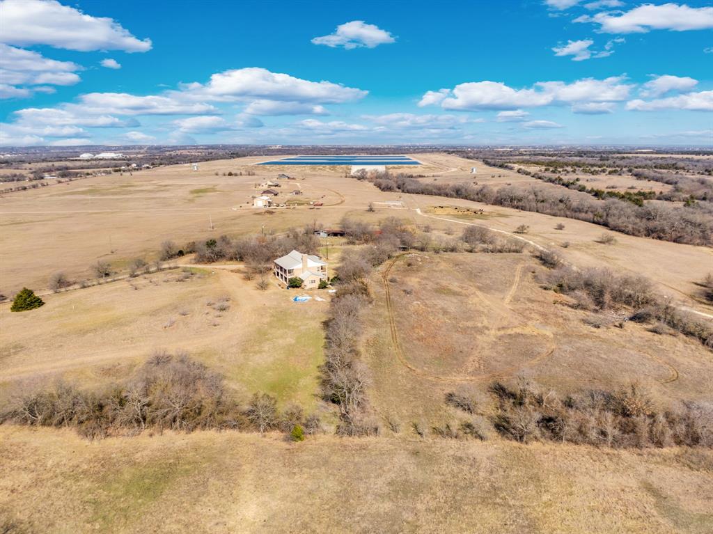 10400 Baucum Road Midlothian, TX 76065 - Photo 10 of 17 a view of beach and city