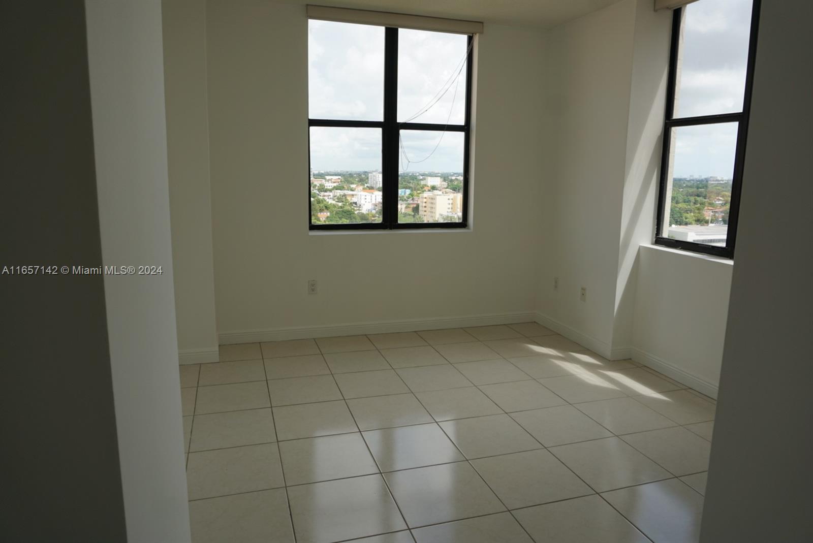 888 Douglas Road, Unit 1017 Coral Gables, FL 33134 - Photo 16 of 20