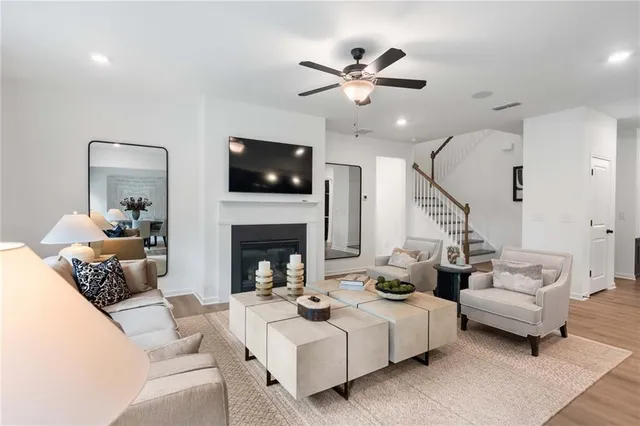 $616,210 | 165 Foxhill Drive, Dawsonville, GA 30534