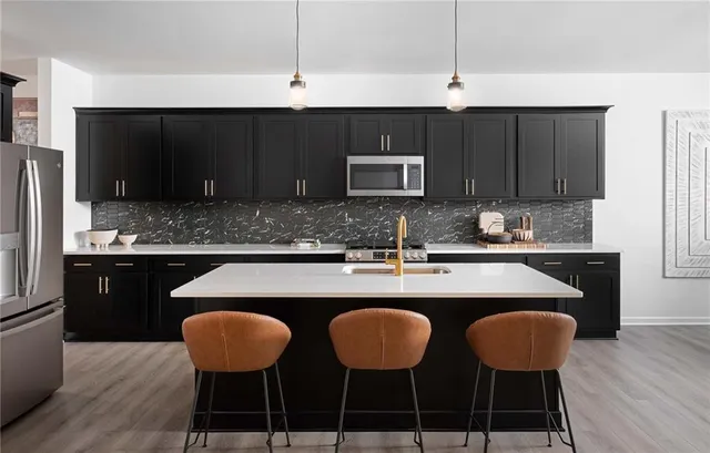 $616,210 | 165 Foxhill Drive, Dawsonville, GA 30534