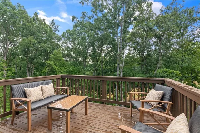 $616,210 | 165 Foxhill Drive, Dawsonville, GA 30534