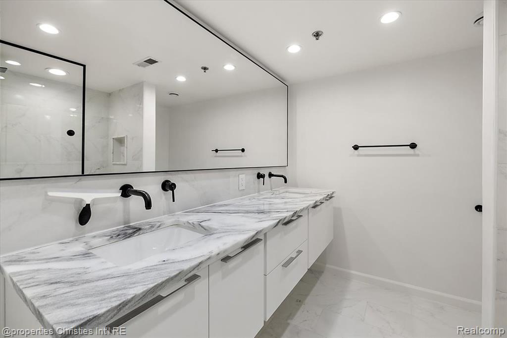 3434 Russell Street, Unit 107 Detroit, MI 48207 - Photo 15 of 40