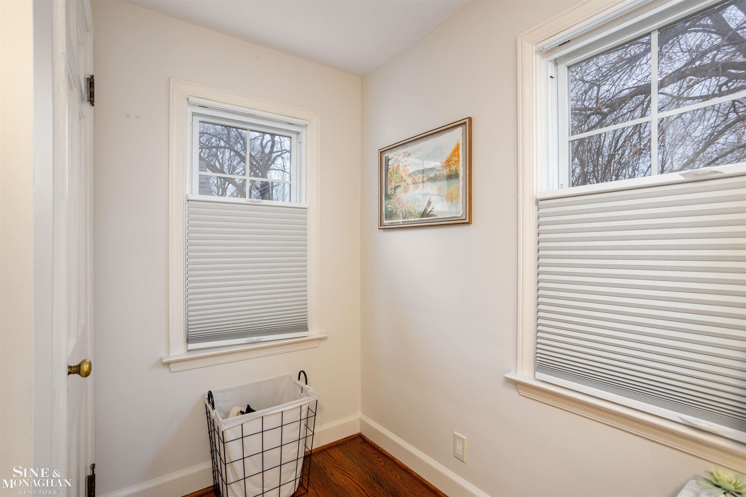 454 Cloverly Road Grosse Pointe Farms, MI 48236 - Photo 17 of 38