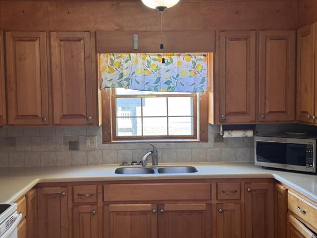 2213 Mahon Road Manning, SC 29102 - Photo 2 of 40