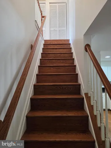 $3,000 | 1930 Crescent Park Drive, Unit 29A, Reston, VA 20190