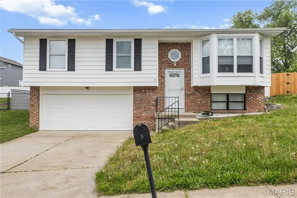 $265,000 | 3125 Lupine Drive, Arnold, MO 63010