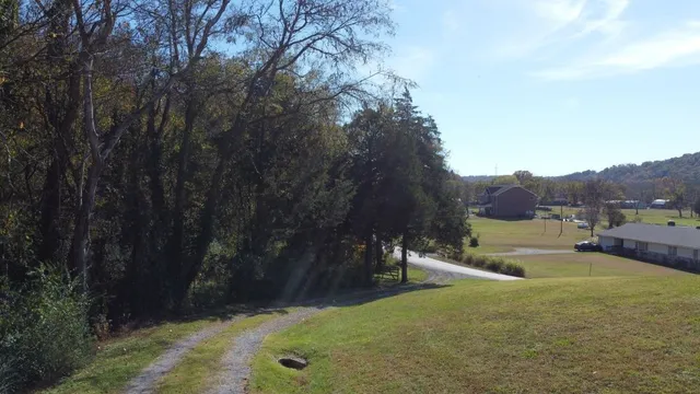 9515 South Harpeth Road, Nashville, TN 37221