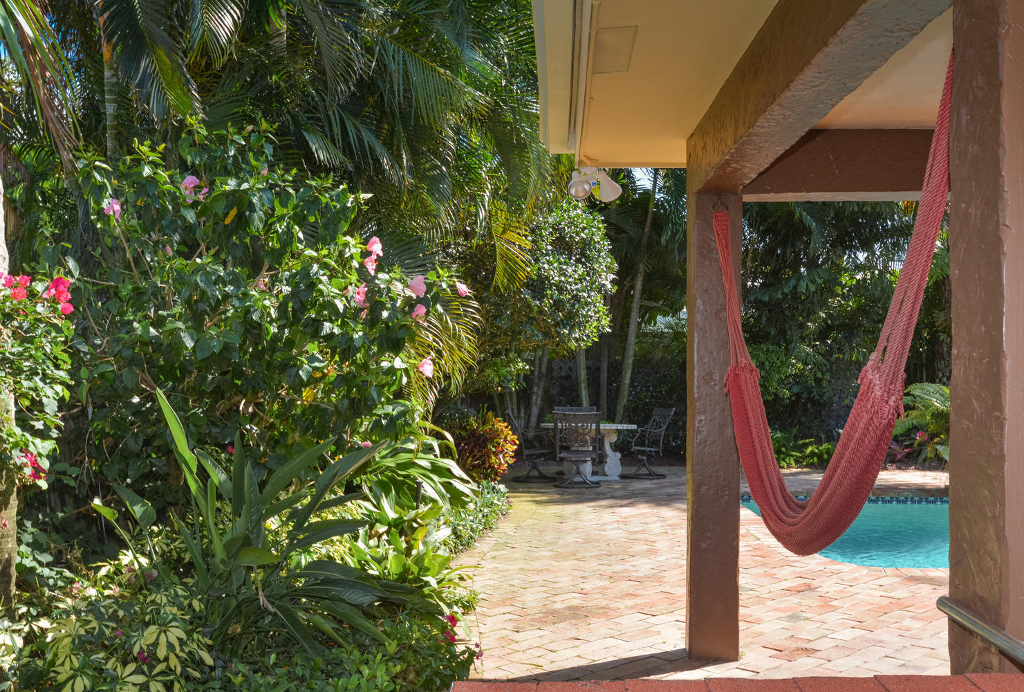 620 Southwest 16th Street Boca Raton, FL 33486 - Photo 35 of 35 620 SW 16th St Boca Raton FL-large-035-2