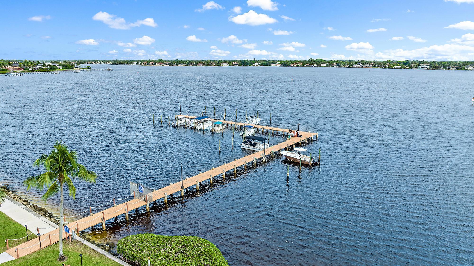 825 Center Street, Unit 1B Jupiter, FL 33458 - Photo 28 of 28 Community Dock