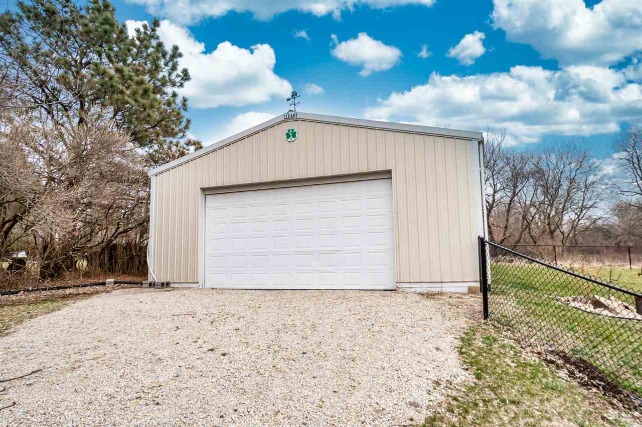 1311 Stoney Point Road Northwest Cedar Rapids, IA 52405 - Photo 28 of 33 Gallery Image 28