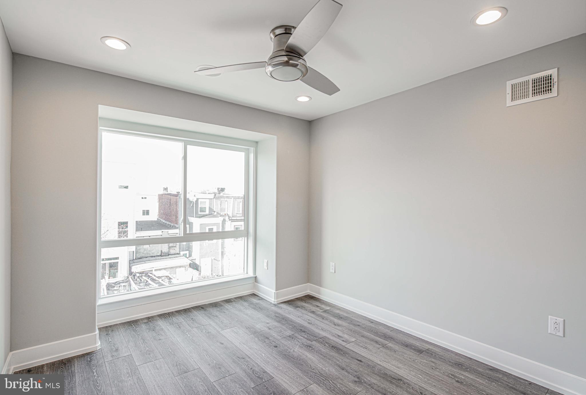 2415 Mutter Street Philadelphia, PA 19133 - Photo 8 of 28 Gallery Image 8