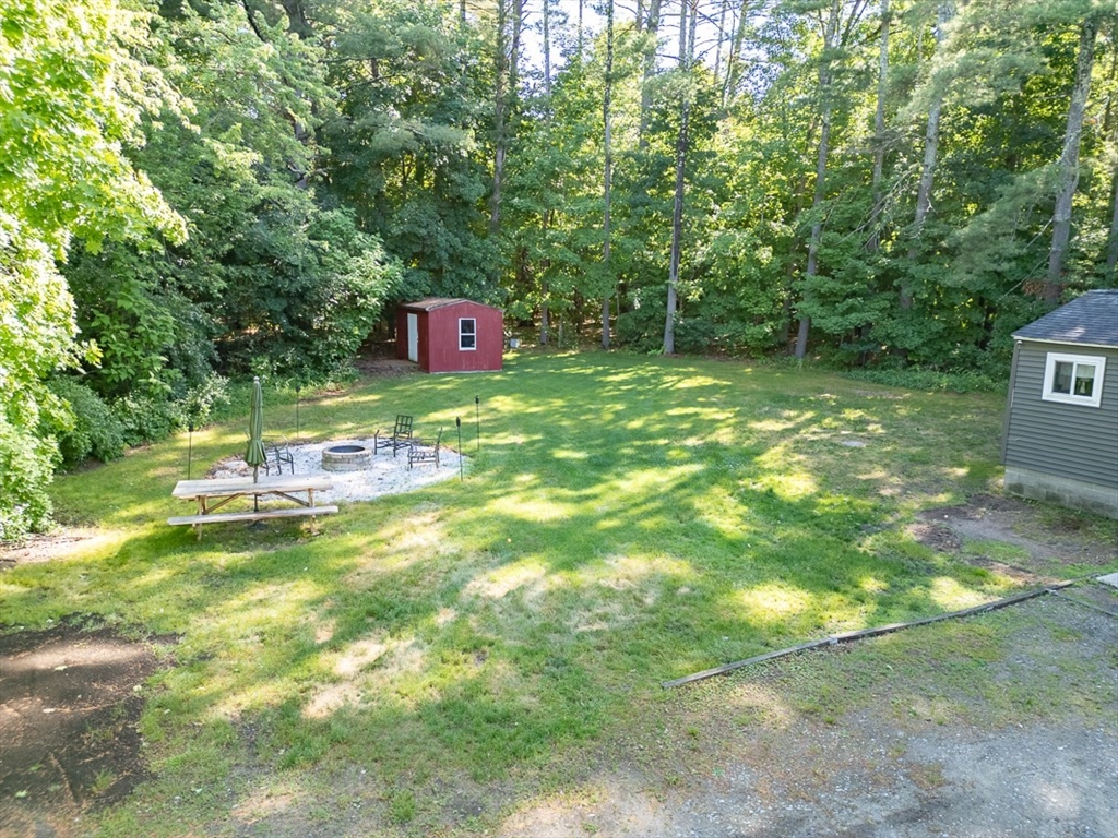 211 Main Street Townsend, MA 01469 - Photo 26 of 32