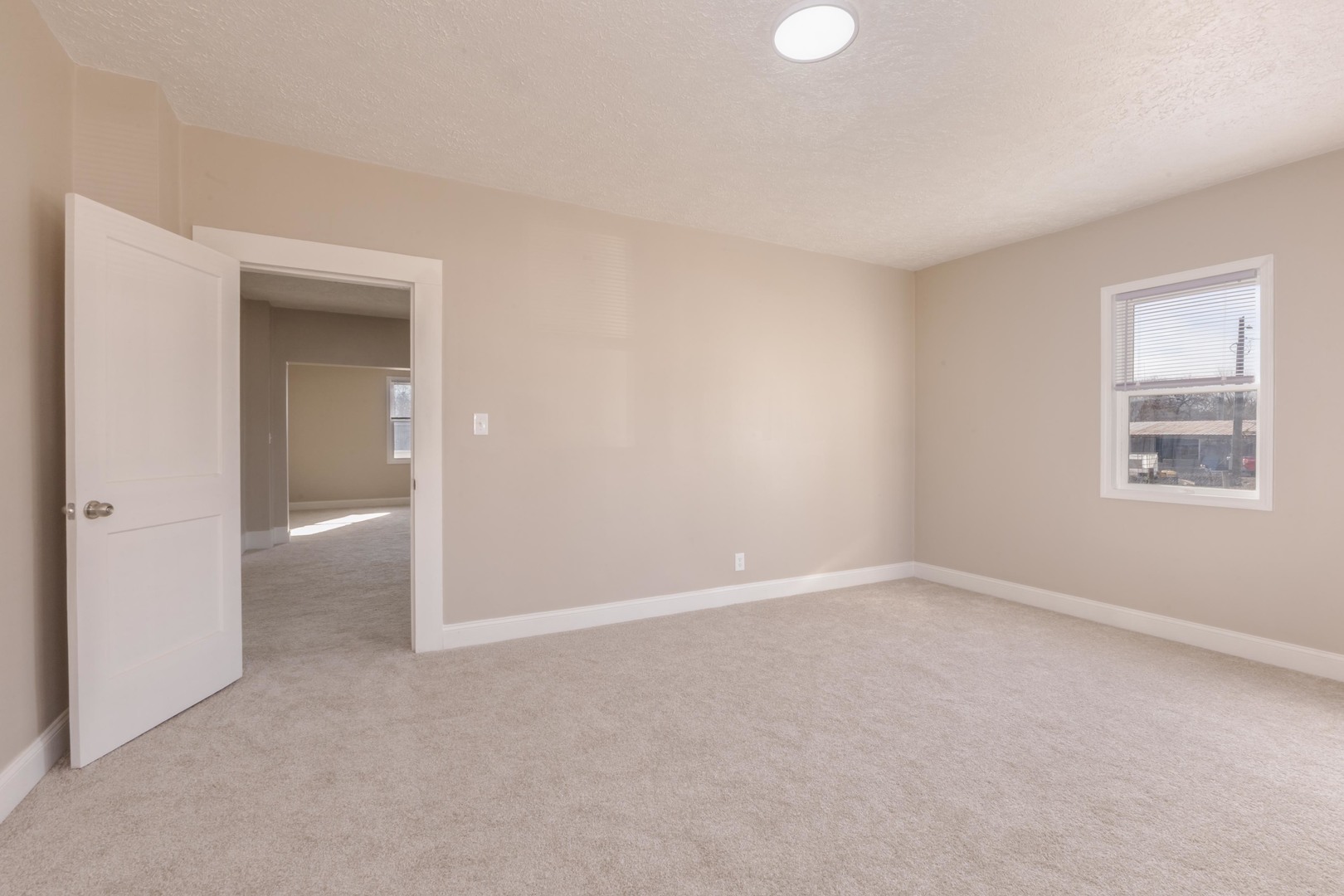 207 East Maple Street Chatsworth, IL 60921 - Photo 12 of 33