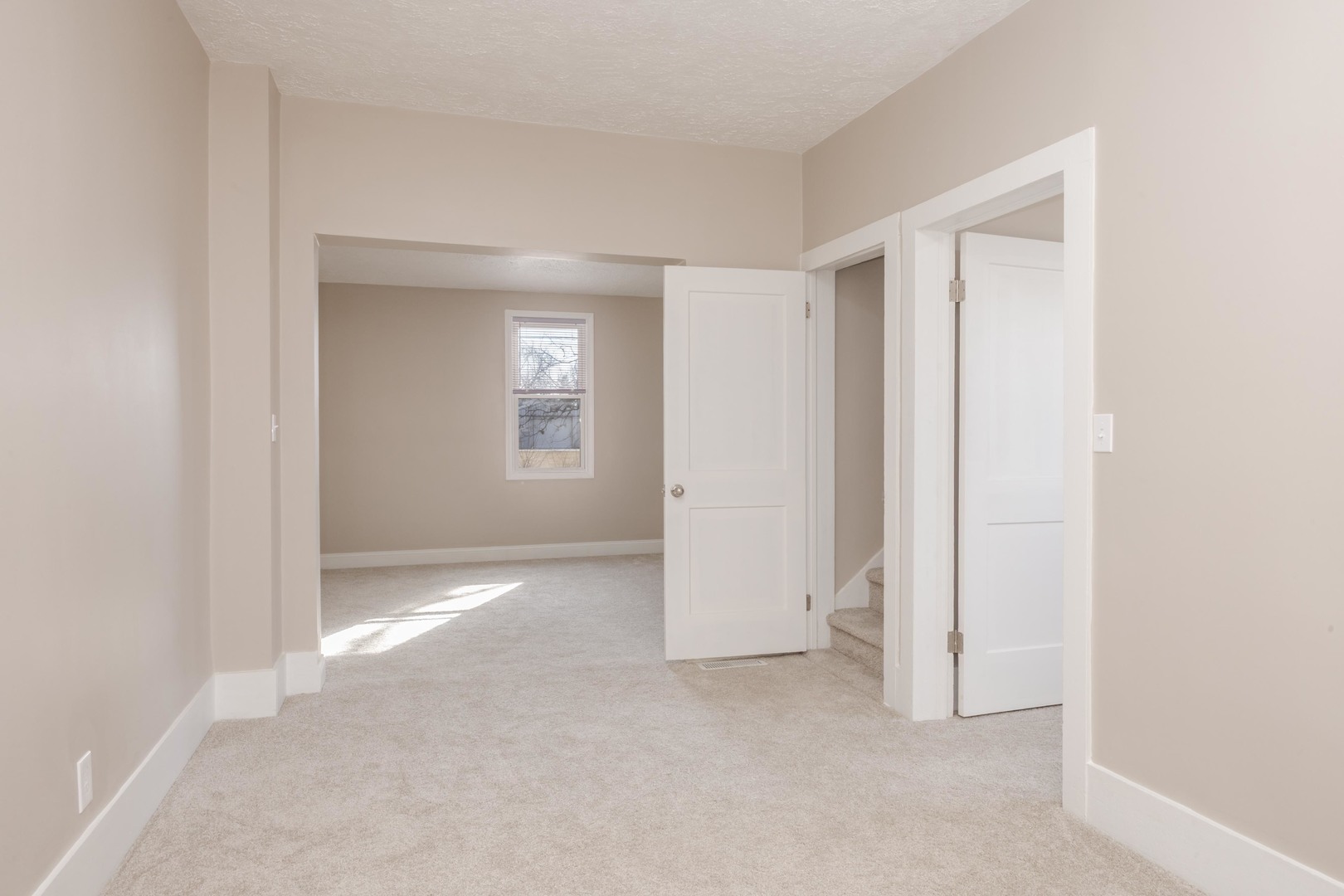 207 East Maple Street Chatsworth, IL 60921 - Photo 9 of 33