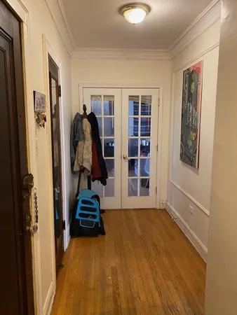 $1,795 | 7522 North Hoyne Avenue, Unit 2N, Chicago, IL 60645