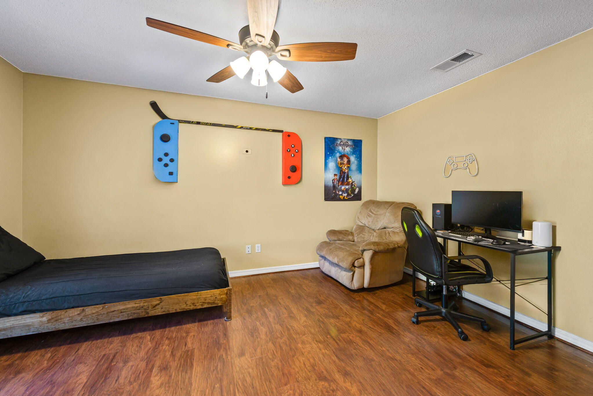 7373 Rexford Street Navarre, FL 32566 - Photo 23 of 56 Office