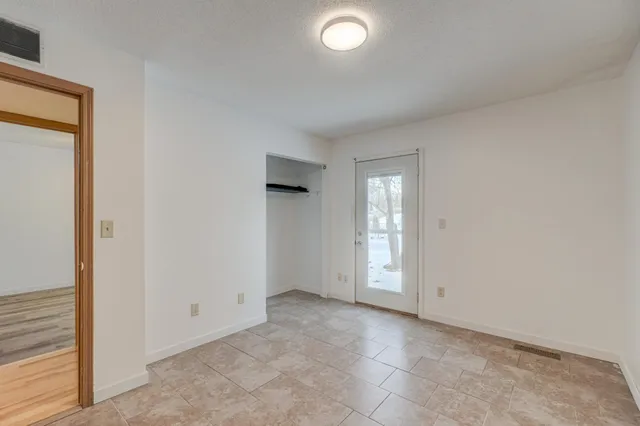 $299,900 | 14334 Upper 56th Street North, Stillwater, MN 55082