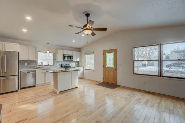 $290,000 | 14334 Upper 56th Street North, Stillwater, MN 55082