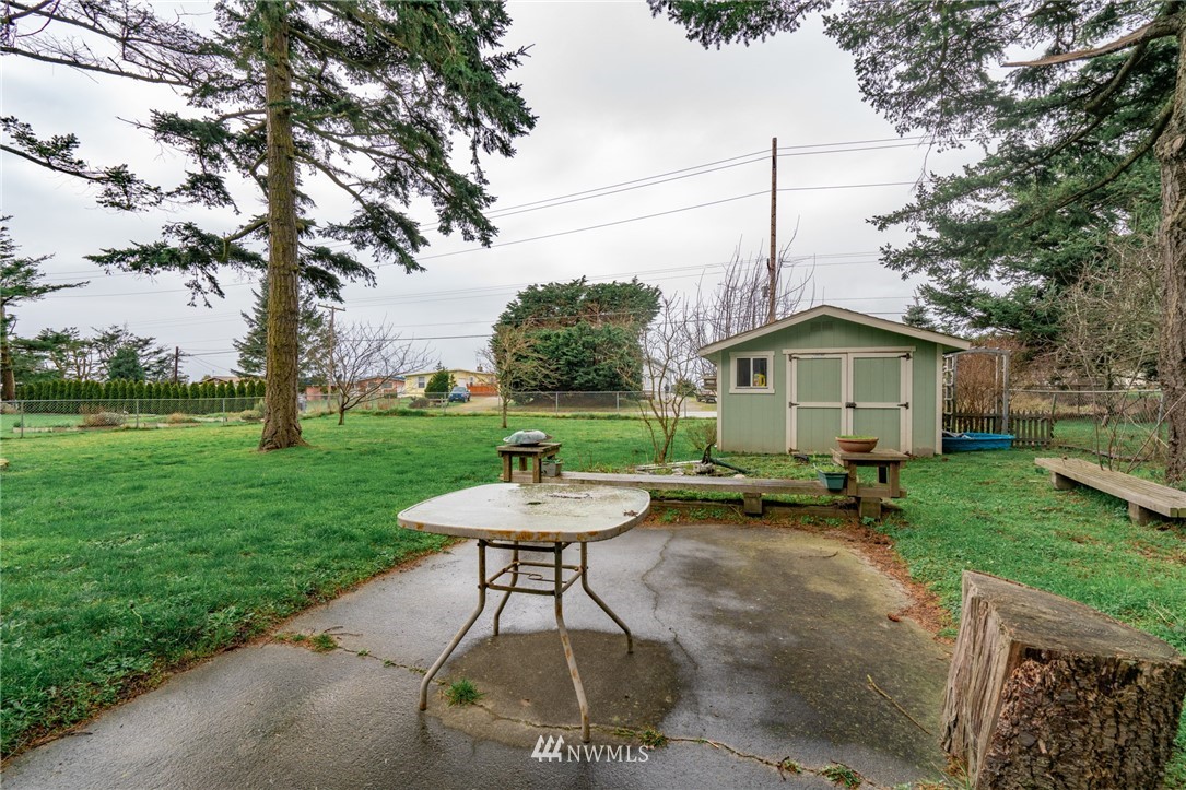 1925 Island View Road Oak Harbor, WA 98277 - Photo 16 of 20 Gallery Image 16