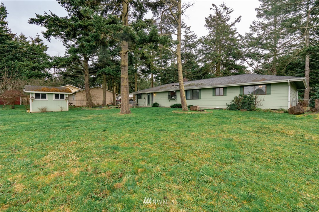 1925 Island View Road Oak Harbor, WA 98277 - Photo 20 of 20 Gallery Image 20