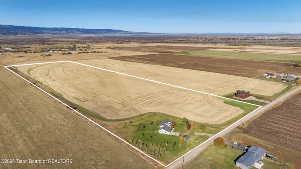 $2,200,000 | 2462 East 1000 South, Driggs, ID 83422